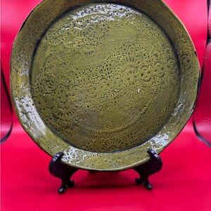 Green Textured Ceramic Plate